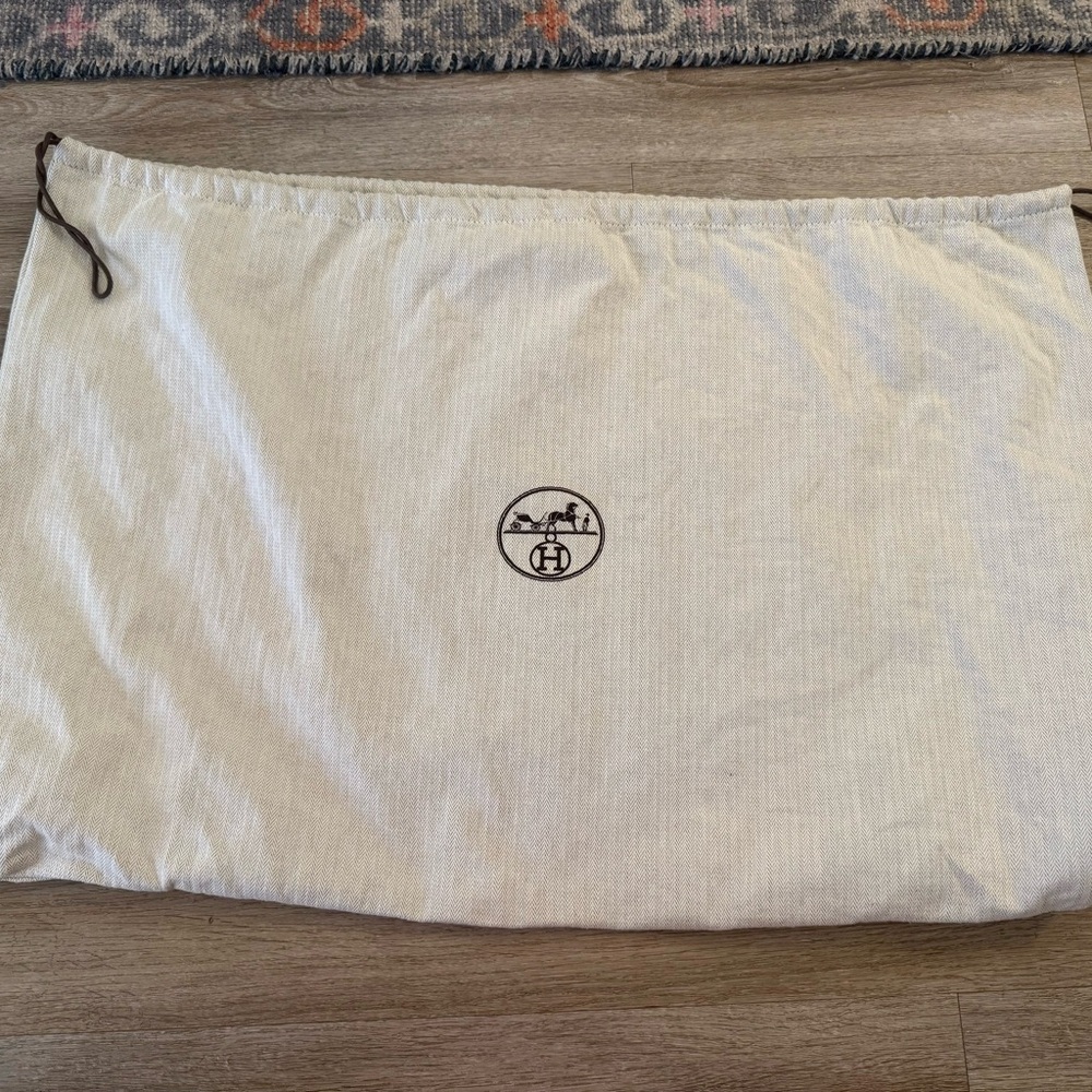 Hermes authentic extra large dustbag 28x18